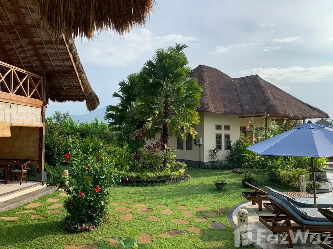 4 Bedroom Villa for sale in Karangasem, Bali - Image 3 of 5