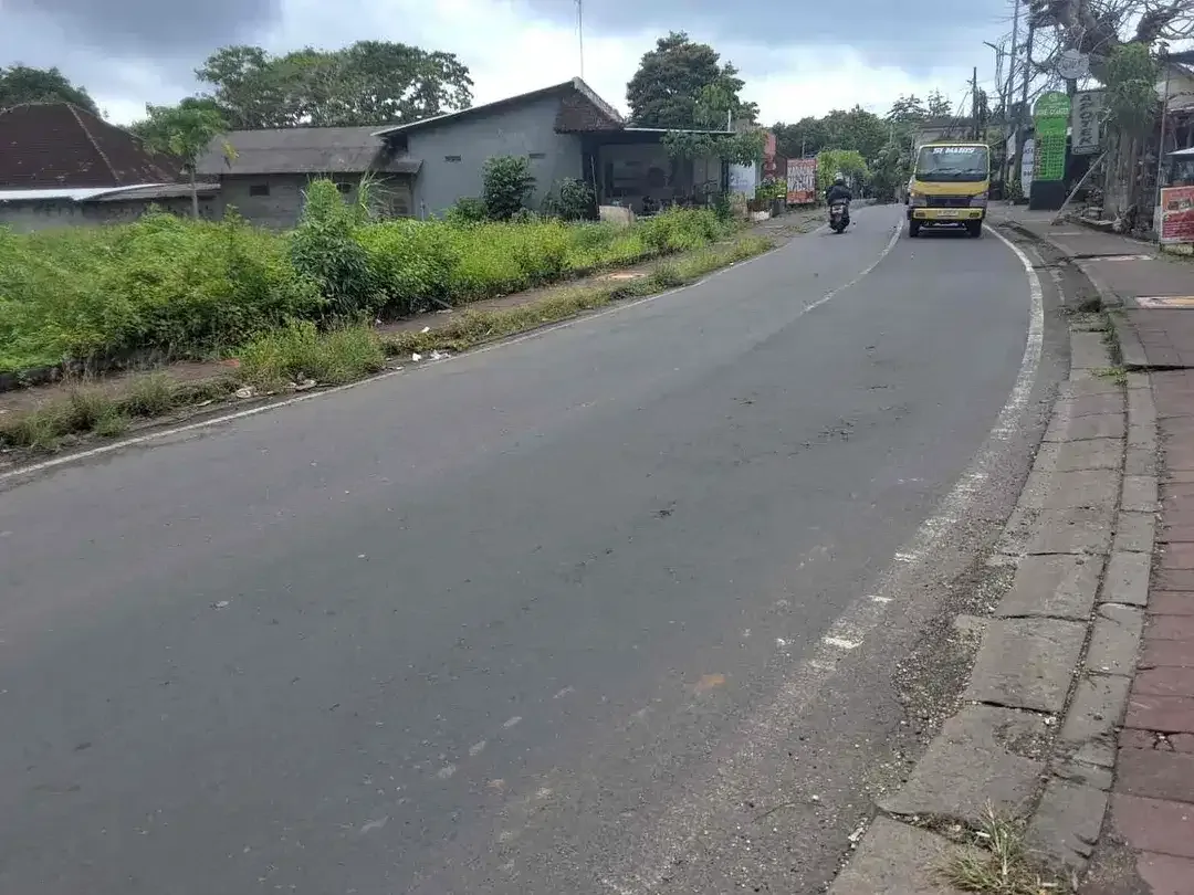 Di sewakan lahan komersil cocok untuk usaha karena di jalan utama labuan sait Pecatu - Image 4 of 10