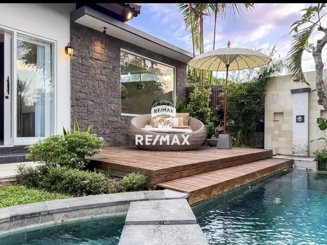 Dijual Villa Dekat Pantai Berawa Dan Finns & Beach Club Di Canggu, Bali - Image 4 of 10