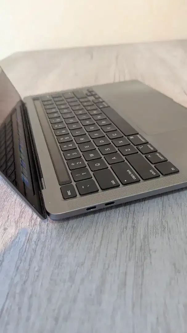 MACBOOK PRO TOUCHBAR 13 2020 - Image 5 of 5