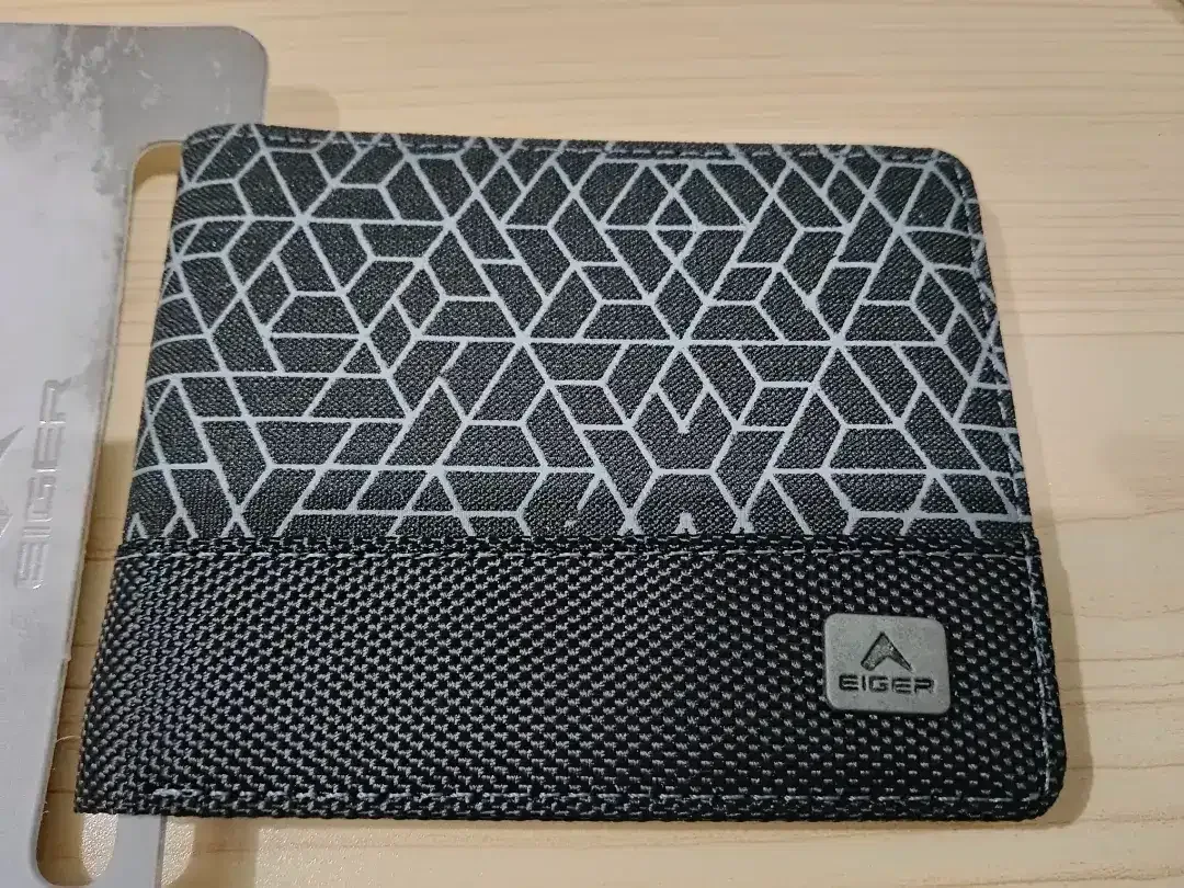 100rb BARU-Dijual Cepat Dompet Eiger 100% Original Bahan Canvas - Image 2 of 6