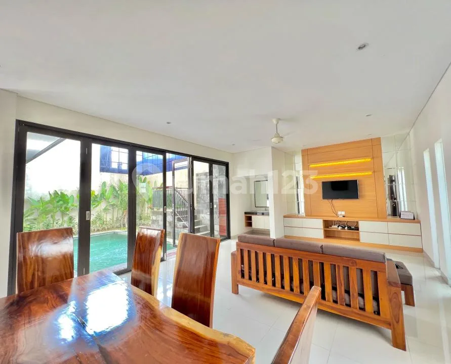 Disewakan Villa Private Lokasi Strategis di Seminyak - Image 3 of 4