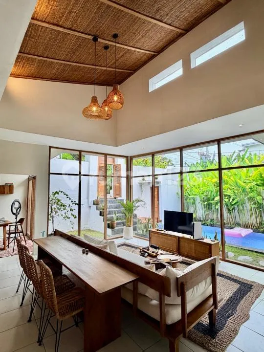Villa Tenang & Menawan 2 Kamar Tidur Dekat Pantai Pererenan - Mengwi, Bali - Image 4 of 4