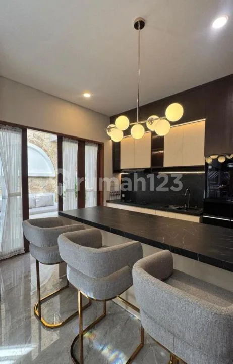 Villa Luxury Full Furnished di Sekarsari Sanur Bali - Image 3 of 4