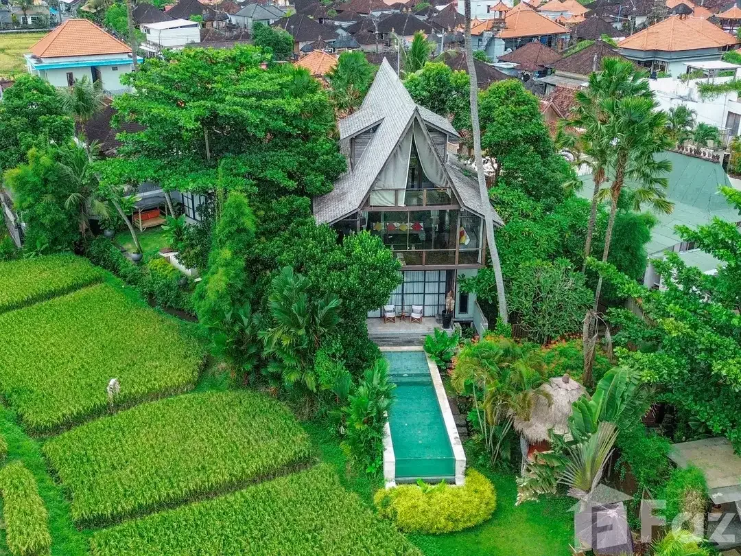 7 Bedroom Villa for sale in Mengwi, Bali - Image 3 of 10