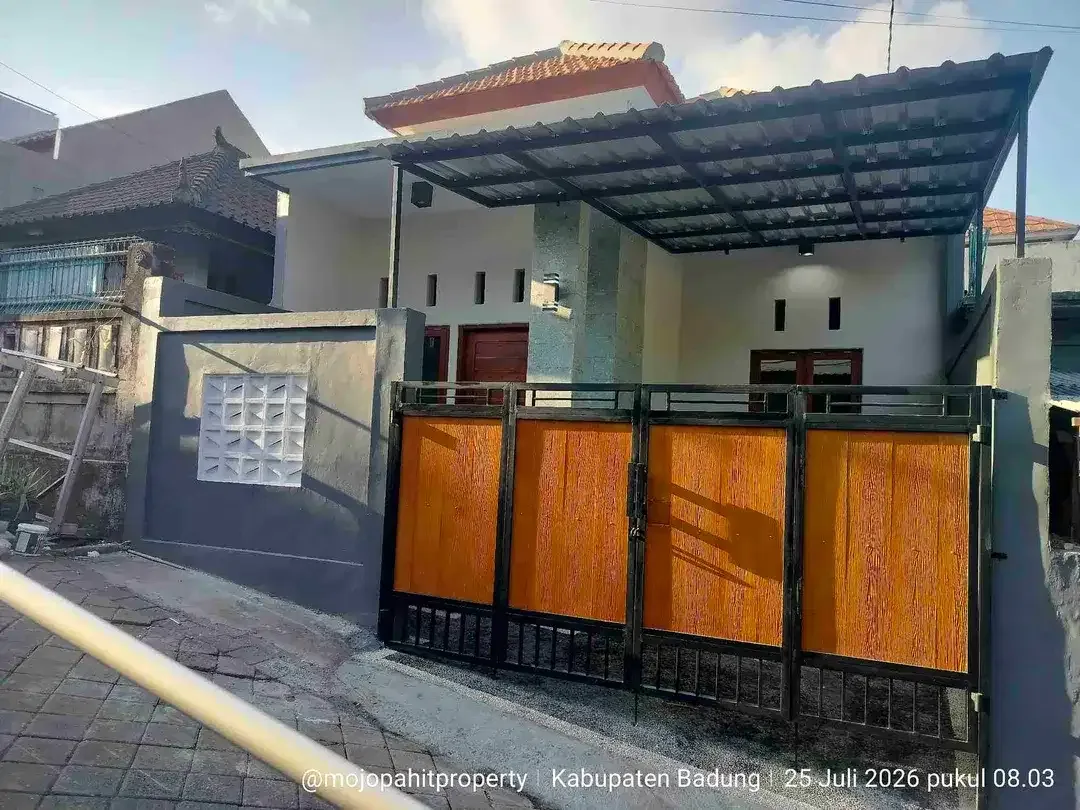 Di jual baru baru minimalis siap huni yang berlokasi di perumahan Griya Wahyu Indah sempidi Badung tidak jauh ke Puspem Badung - Image 3 of 10