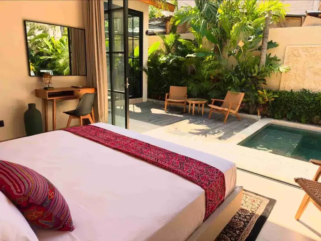 Leasehold Beautiful Villa in Legian Kuta - Image 9 of 10
