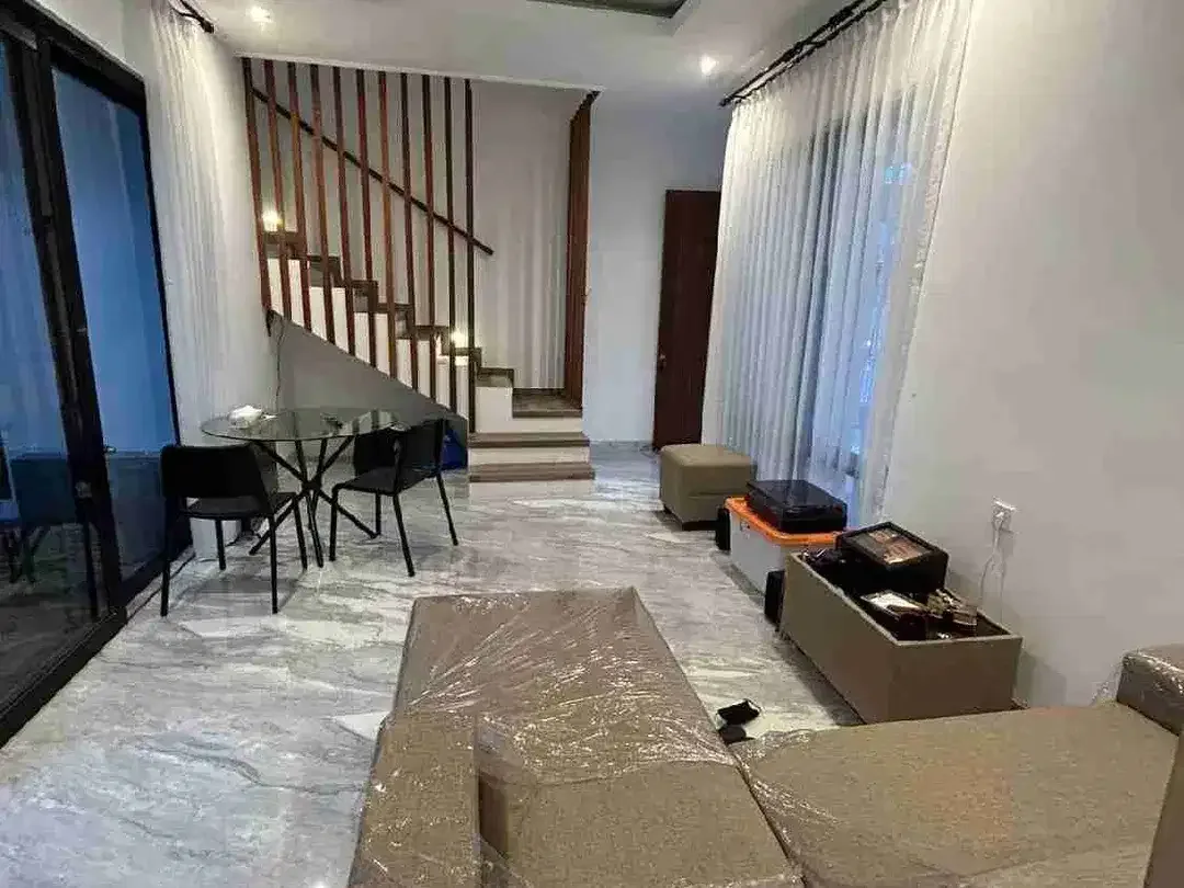 Rumah Nyaman Modern Di Ciung Wanara Renon. - Image 2 of 8