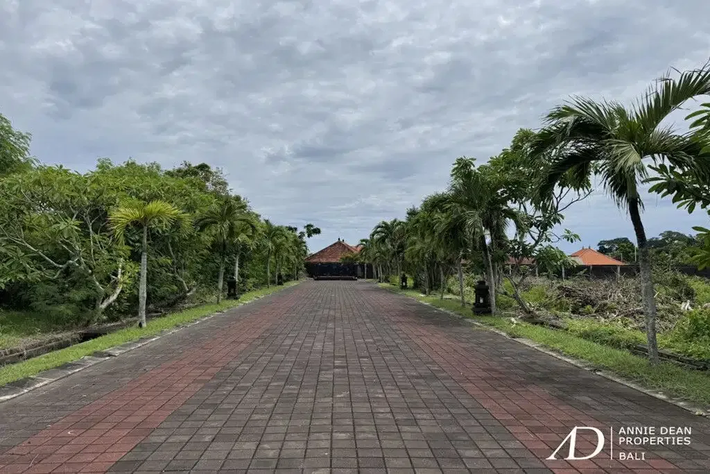 FREEHOLD BEAUTIFUL PLOT OF LAND IN NUSA DUA (27,8 ARE) - Image 9 of 9