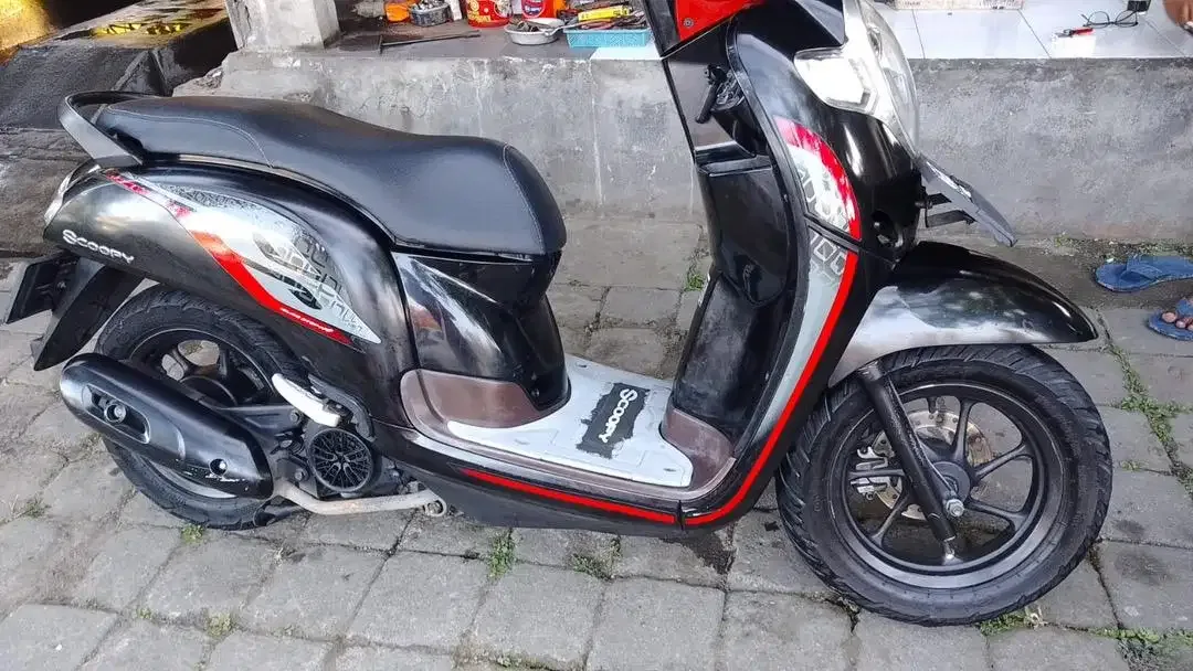 Honda Scoopy 2019 – Kondisi Terawat, Siap Pakai - Image 1 of 2