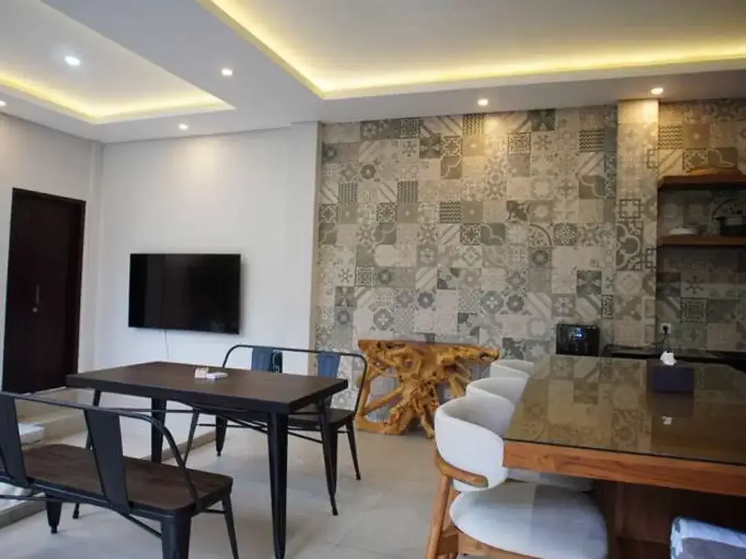FOR SALE VILLA CANTIK OCEAN VIEW SANGAT TENANG LOKASI BAGUS DI GIANYAR - Image 2 of 10
