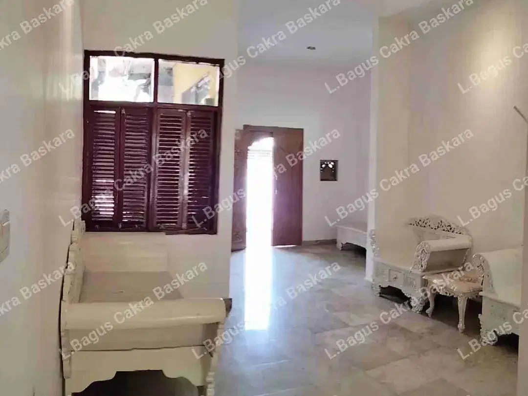 Disewakan Rumah 1 Lantai Luas di Denpasar
Panjer Denpasar Selatan - Image 3 of 10