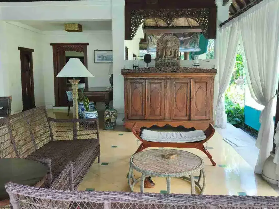 VILLA CLASSIC LUAS, 100 METER DARI PANTAI BATU BOLONG - Image 4 of 10