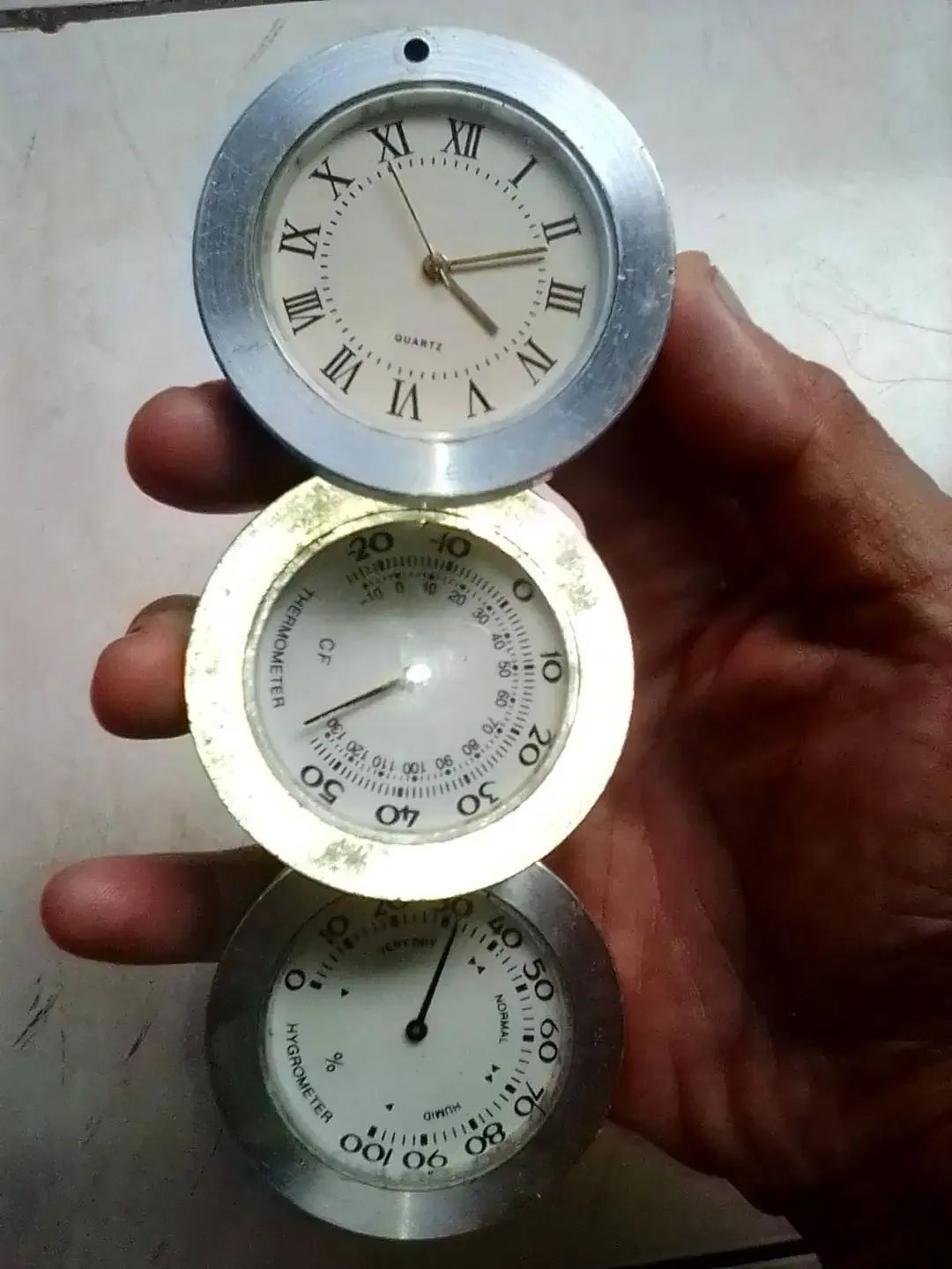 WATCH WALL SO VINTAGE - Image 4 of 6