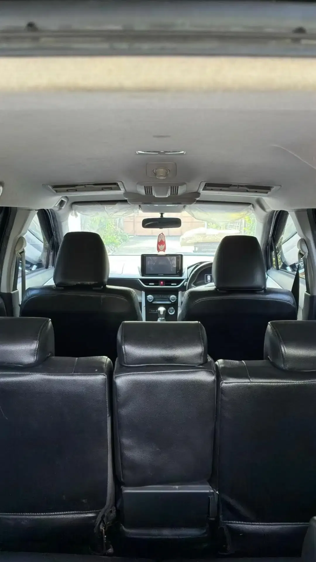 Toyota Veloz Q TSS 2021 hitam - Image 9 of 9