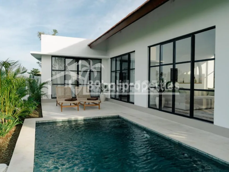 2 Bedr Villa With Rice Field View In Seseh - Image 1 of 4