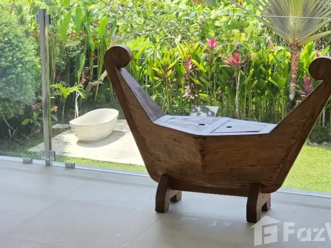 4 Bedroom Villa for sale in Tampak Siring, Bali - Image 4 of 10