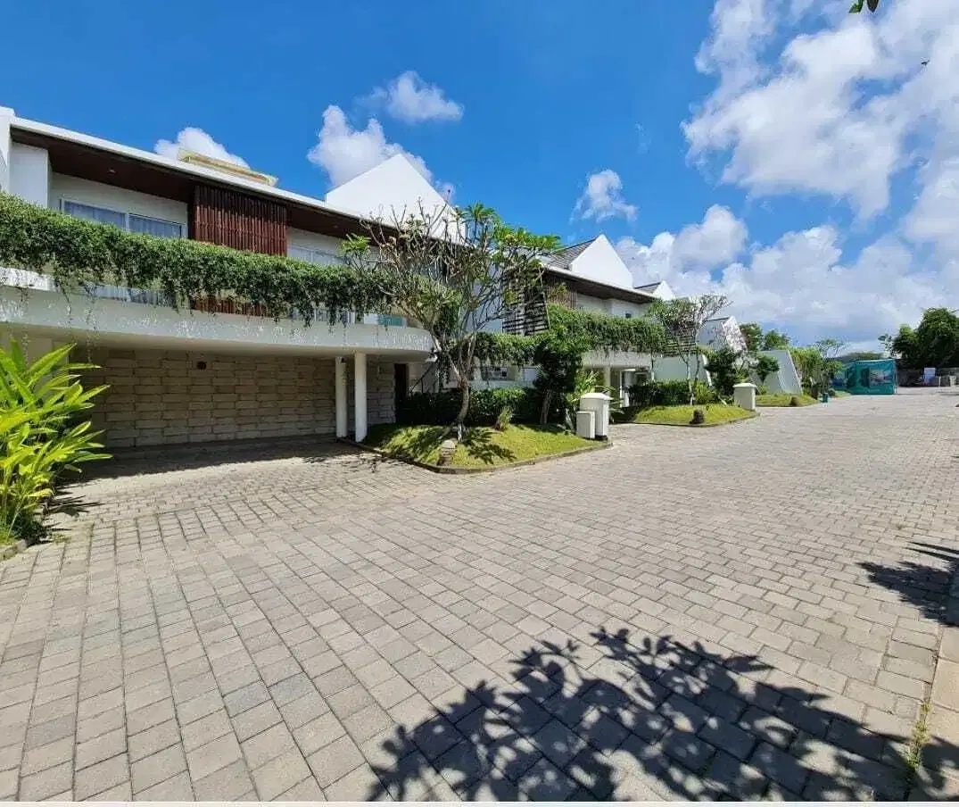 VILLA 6 BR ONE GATE Sistem DAN VIEW SUNSET LOKASI BEST UNGASAN - Image 4 of 10
