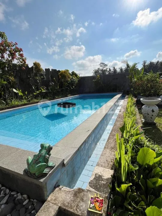 Villa dengan Desain Bali Tradisional Modern Asri - Image 3 of 4