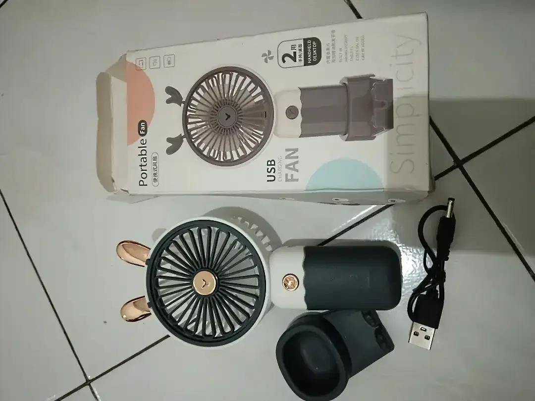 30rb Dijual Murah Kipas Angin Mini Fan Genggam Cute Portable (BARU) - Image 10 of 10