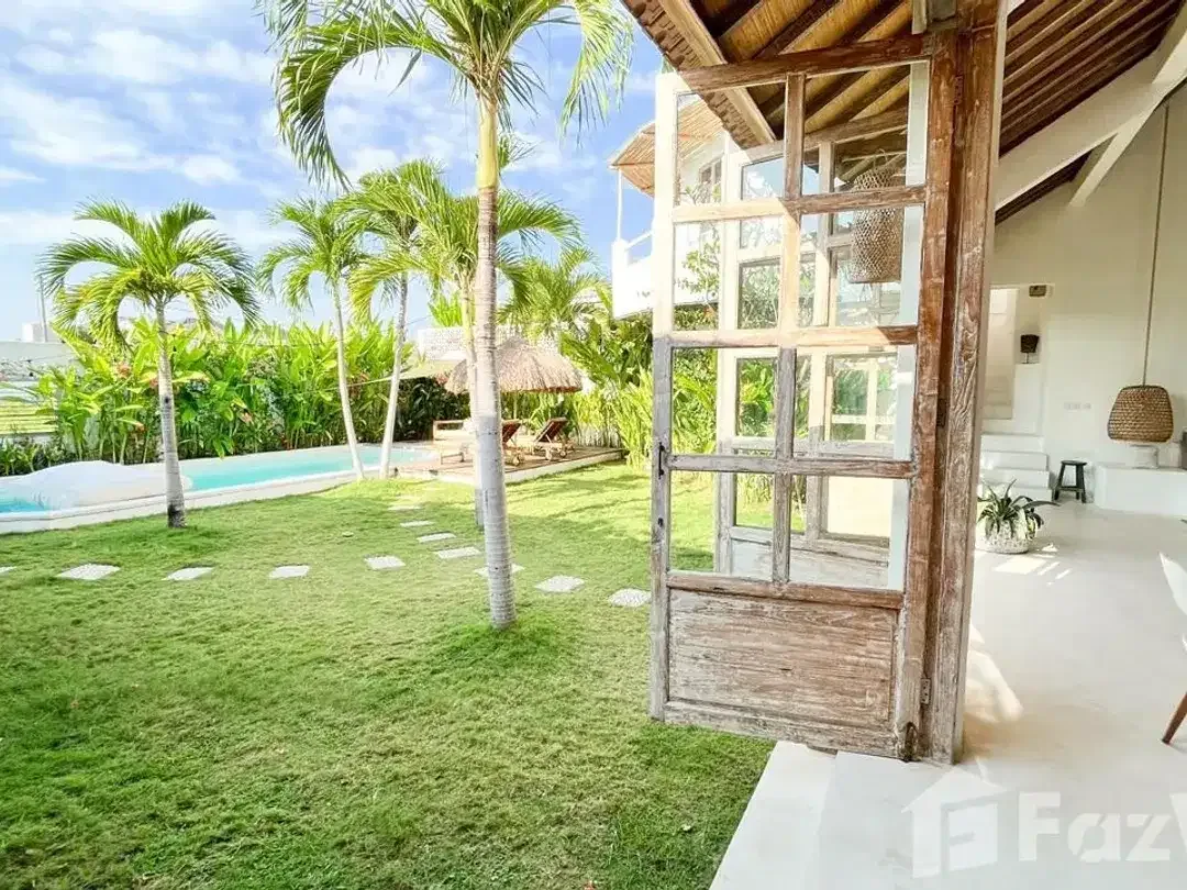 5 Bedroom Villa for sale in Kerobokan, Bali - Image 2 of 10