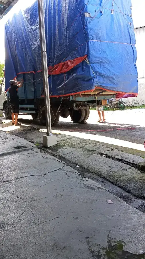 Dicari supir aim B1 berpengalaman - Image 1 of 1