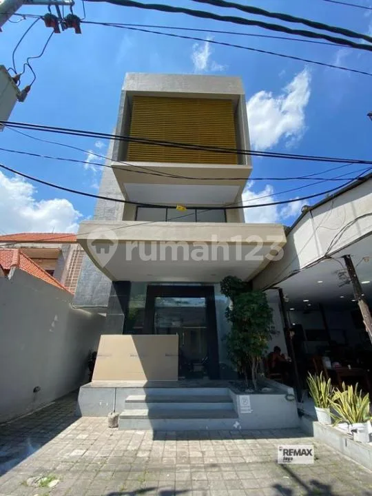 3 Unit Shophouse SHM For Sale In Kuta Area - Image 2 of 4
