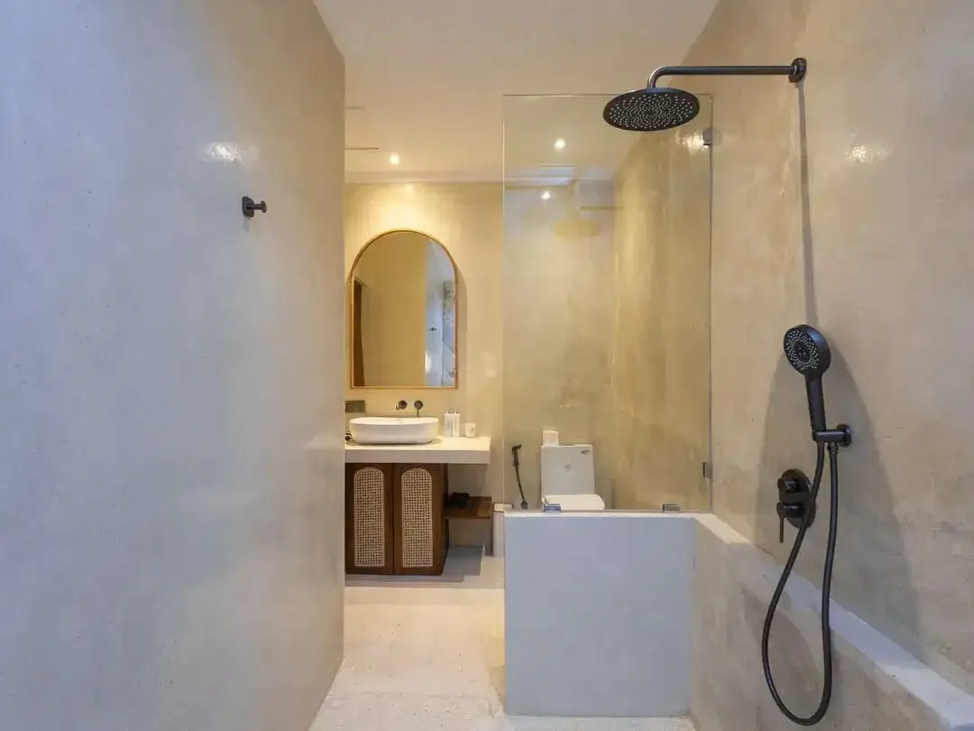 BRAND NEW LUXURY VILLA IN SANUR - Image 4 of 10