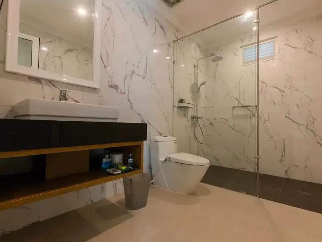 For Rent Luxury 5 Bedroom Villa With Golf Course View - Pecatu - Image 9 of 10
