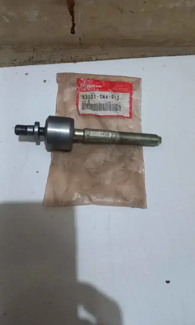 Rack End Long Tie Rod Honda ACCORD MAESTRO ORIGINAL HONDA JAPAN NEW - Image 1 of 3