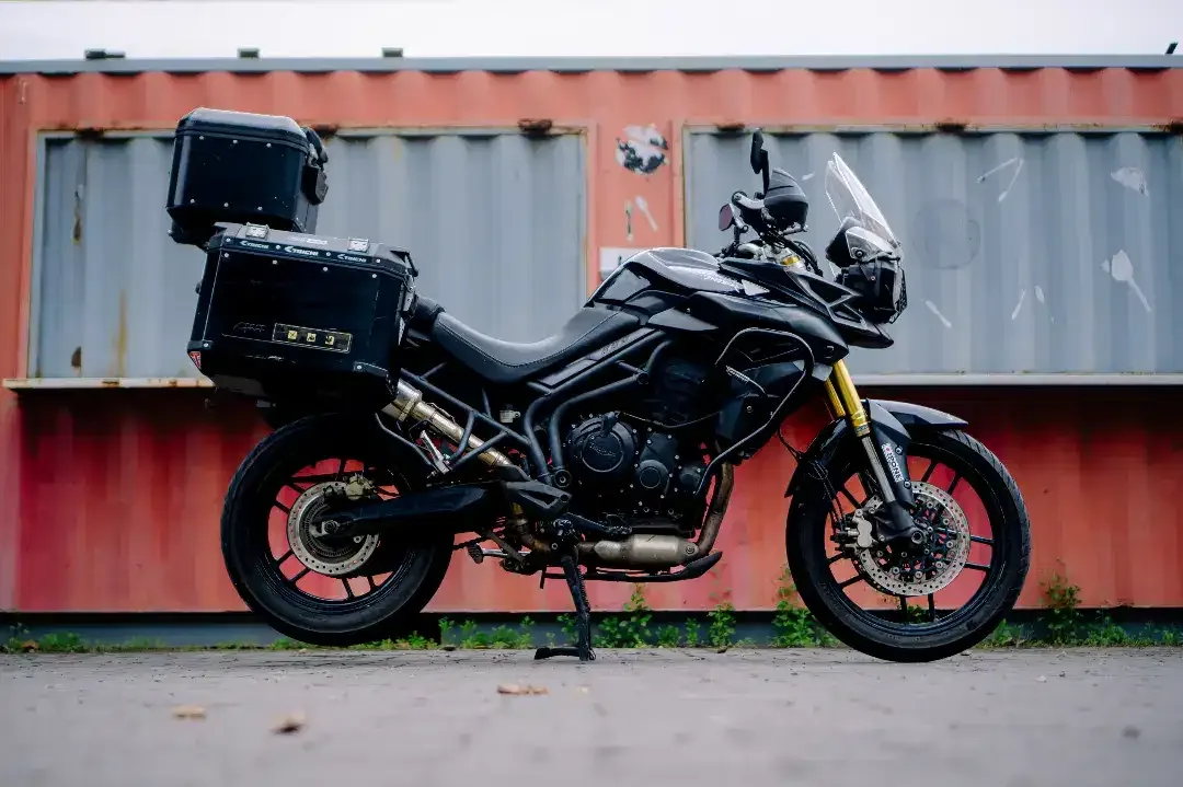 Triumph Tiger 800 2014 Black FULL OHLINS, for touring - Image 6 of 10