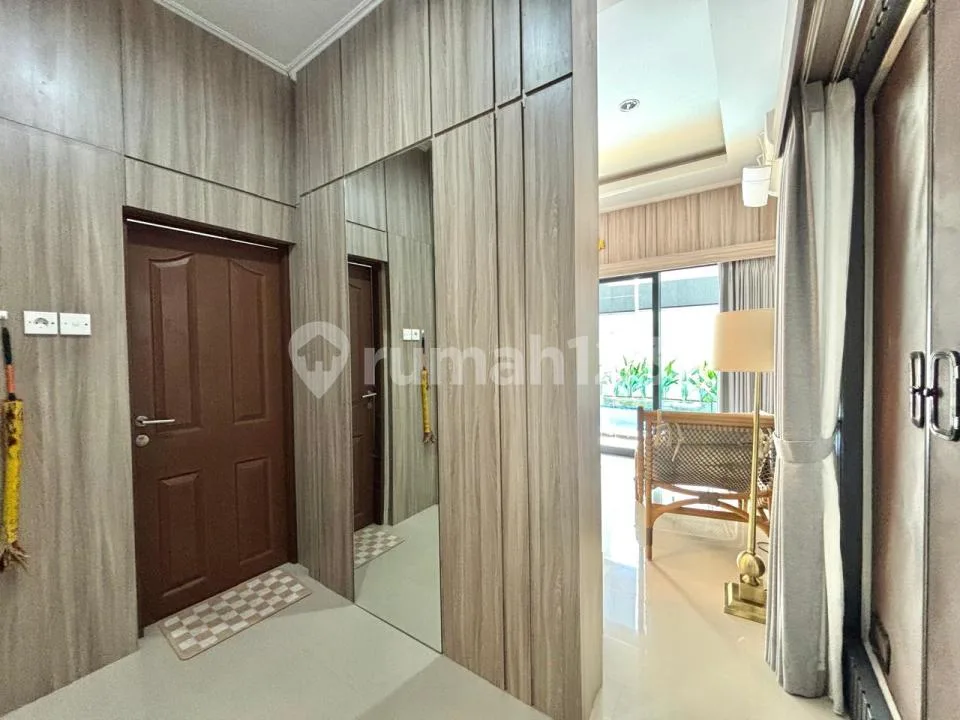 Rumah 2 KT dengan Situasi Asri Dekat dengan Pantai Sanur dan Mal Bali Galeria - Image 3 of 4
