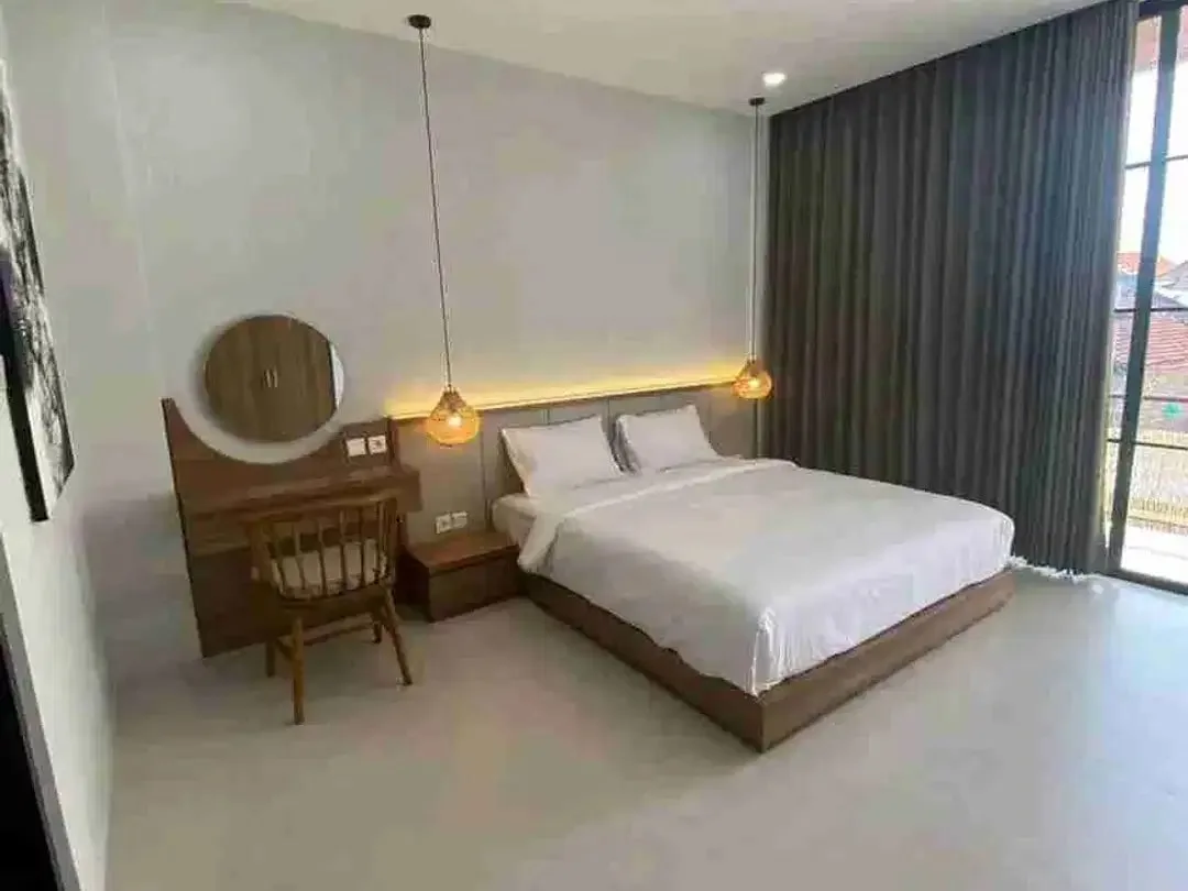 Villa Padonan Canggu Bali 3 Bedrooms - Image 10 of 10