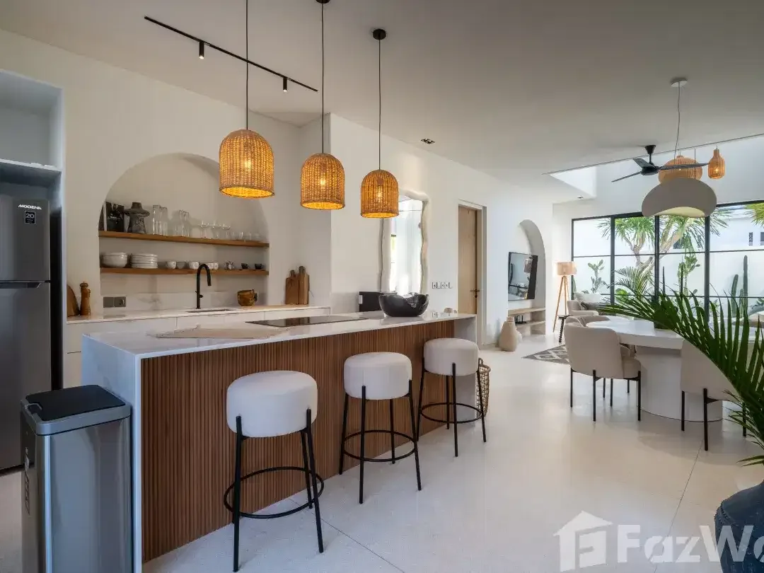 3 Bedroom Villa for sale in Kerobokan, Bali - Image 7 of 10