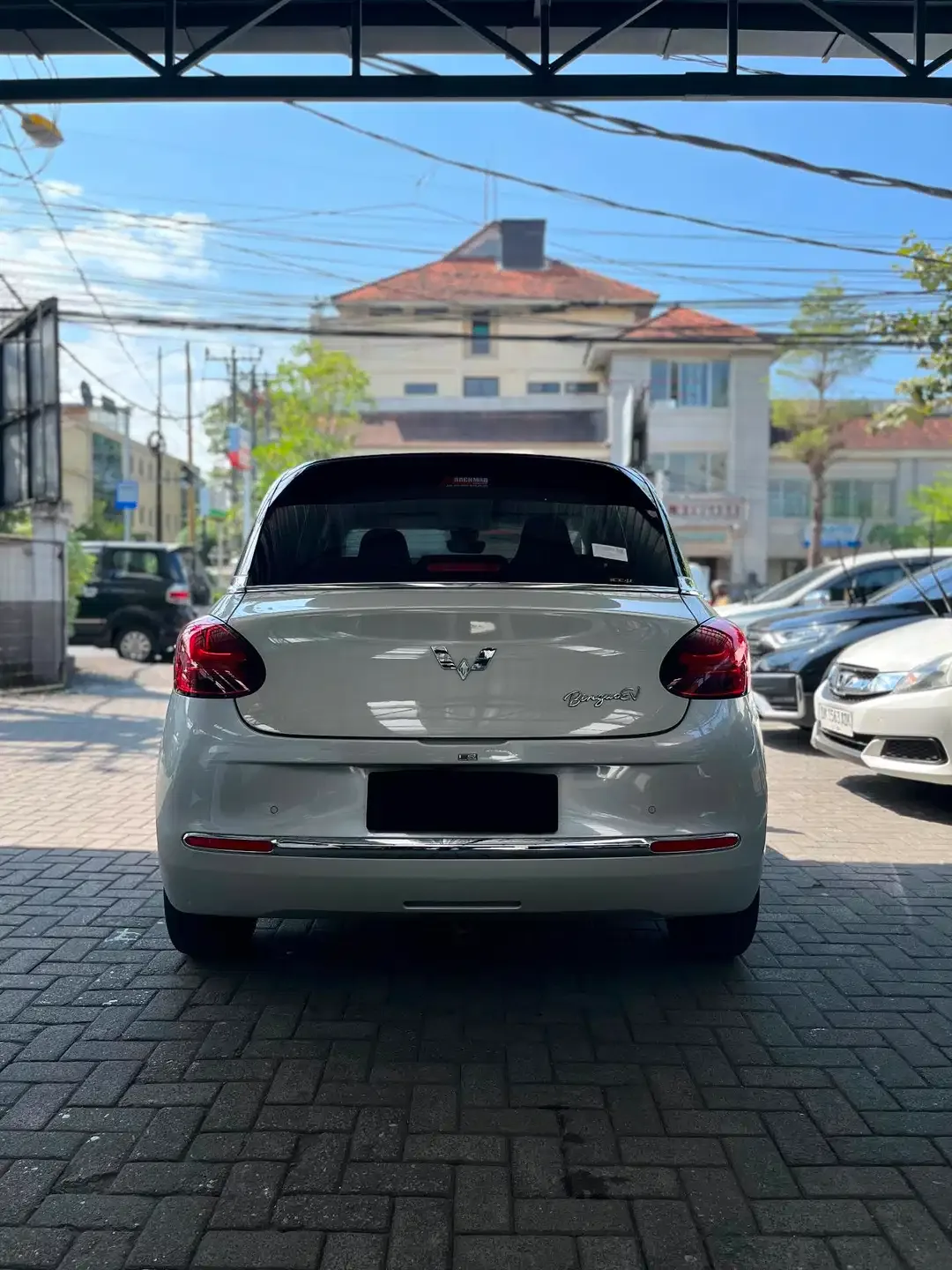 Wuling Bingou EV 2024 coklat muda matic - Image 6 of 7