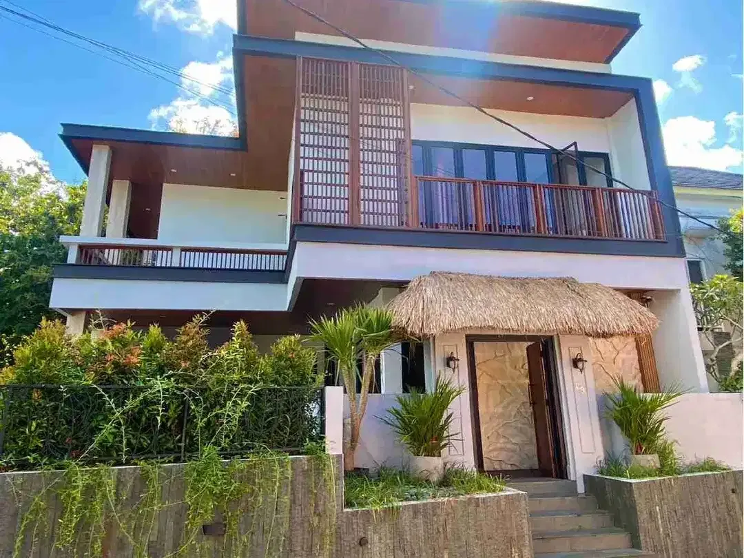 Brand New Villa Kontemporer 3 Lantai di Nusa Dua Ungasan - Image 1 of 10