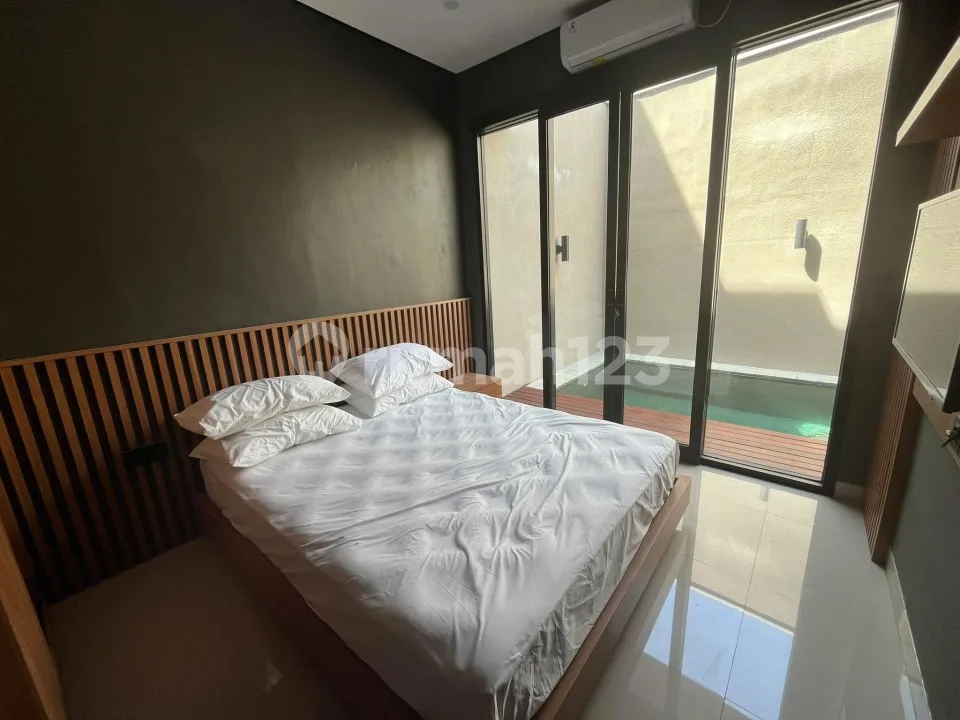 Rumah Semi Villa Ready Lokasi Premium Dekat Ke Canggu - Image 3 of 4