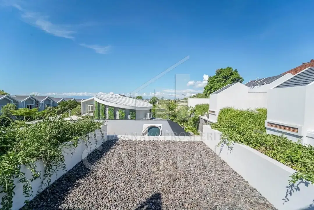 ENJOY AND FUN STAYCATION WITH A BEAUTIFUL VILLA IN THE ULUWATU BALI - Image 10 of 10
