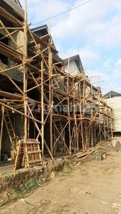 Rumah Modern Baru SHM PBG Ready 2 Lantai Pusat Kota Denpasar - Image 3 of 4
