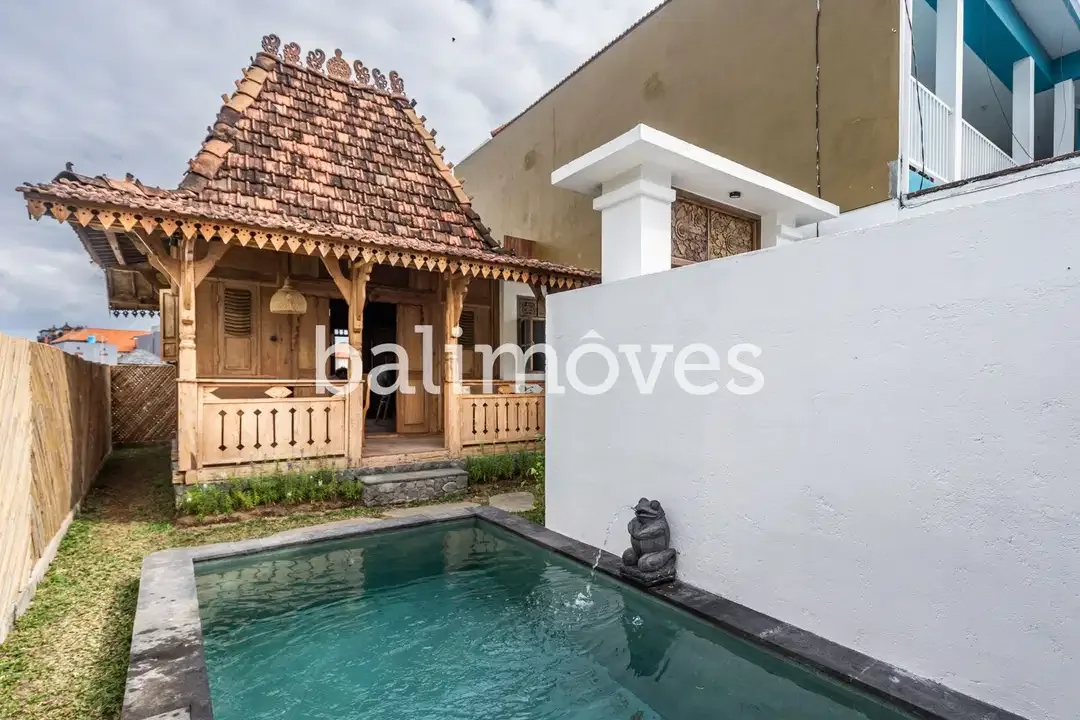 Vila Satu Kamar Tidur Bergaya Joglo dengan Pemandangan Sawah di Renon - Image 8 of 10