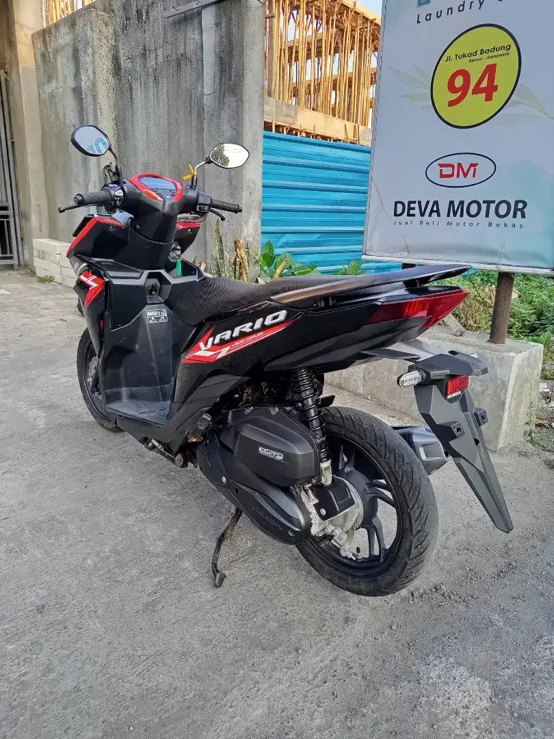 Vario 125 hitam merah bisa kredit Deva motor - Image 3 of 6