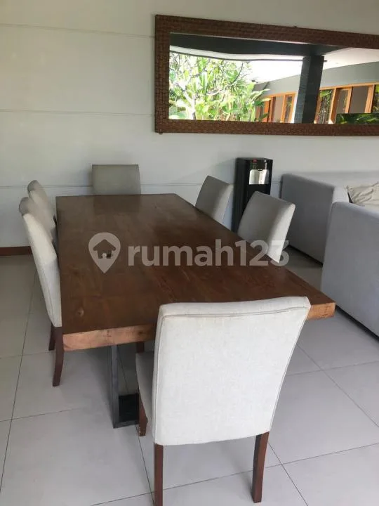Villa 3 Bedroom Luas & Strategis Disewakan, di Area Umalas - Image 4 of 4