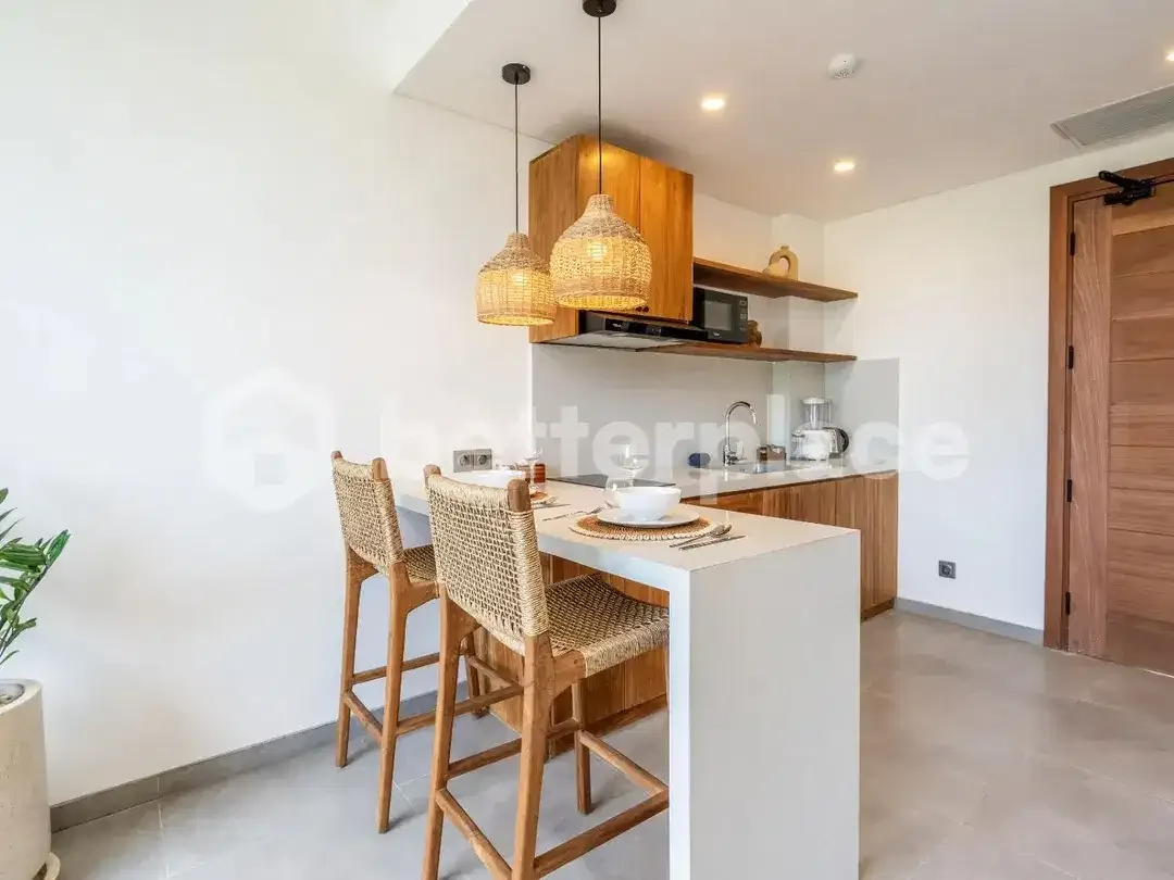 Modern 1-Bedroom Apartment in the Heart of Batu Bolong, Canggu - Image 8 of 10