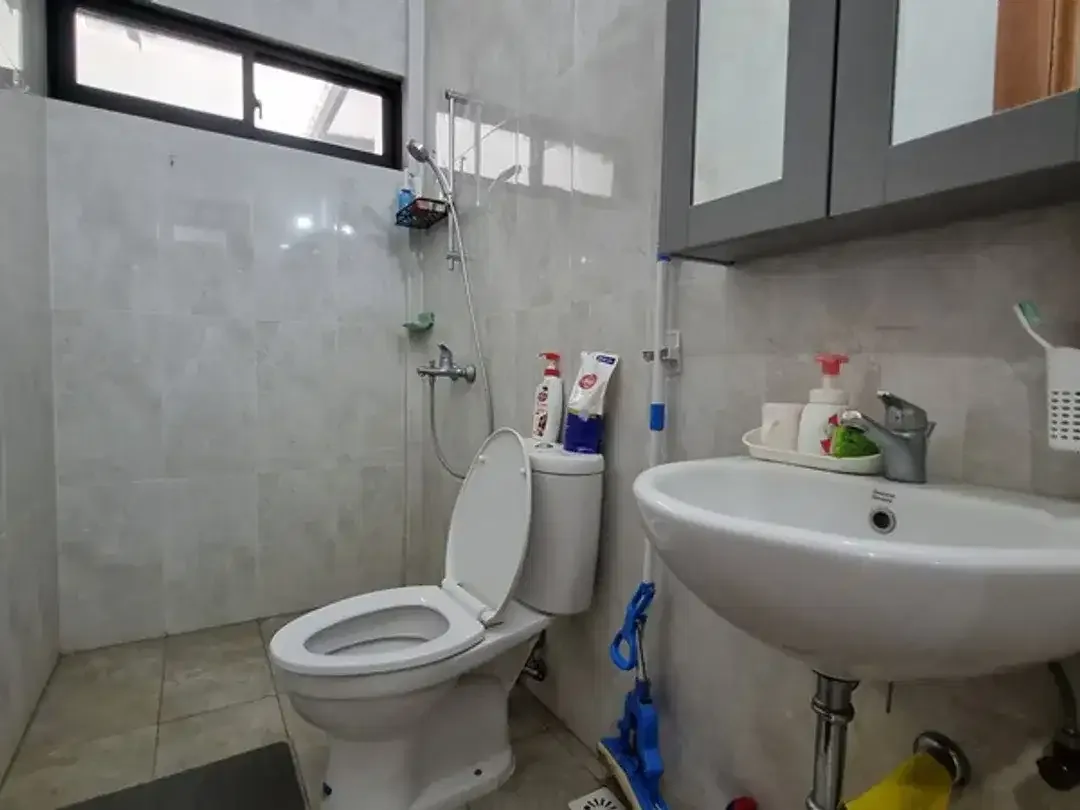 For Sale: Well-Maintained Modern House at Damara Village Complex, Jimbaran - Image 9 of 10