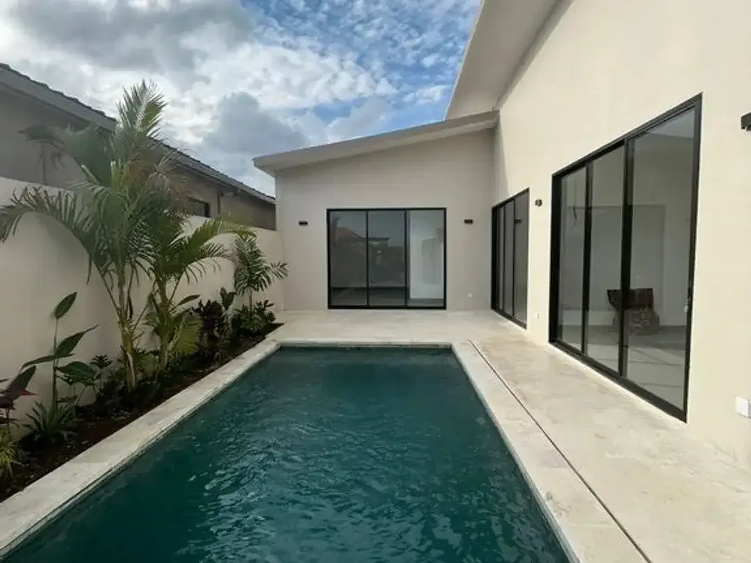 Beautiful 2 Bedroom Villa For Rent In Babakan, Canggu Area - Image 1 of 8
