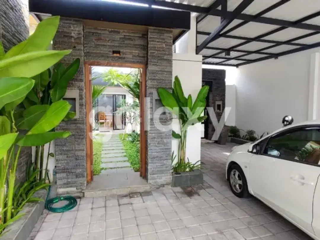 VILLA MODERN MINIMALIS 2 LANTAI DI KUNTI SEMINYAK BADUNG, BALI - Image 4 of 10