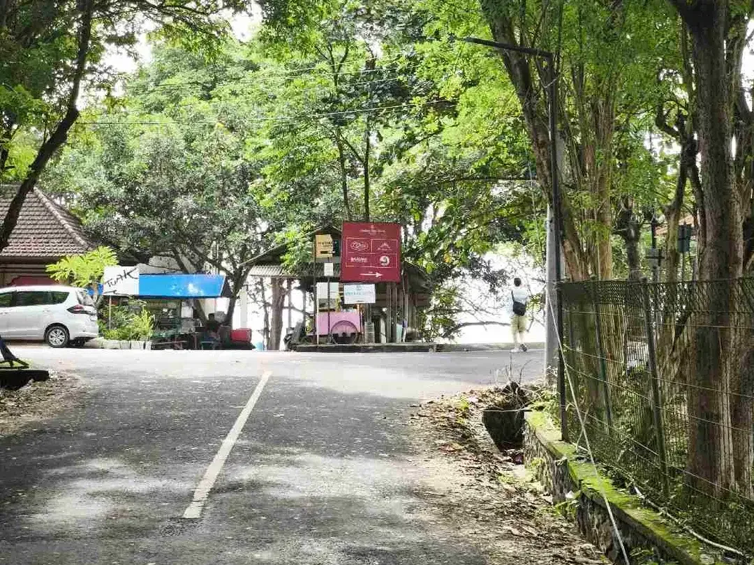 dijual tanah 1,7 M /ARE DEPAN PANTAI KEDONGANAN BADUNG BALI - Image 9 of 10