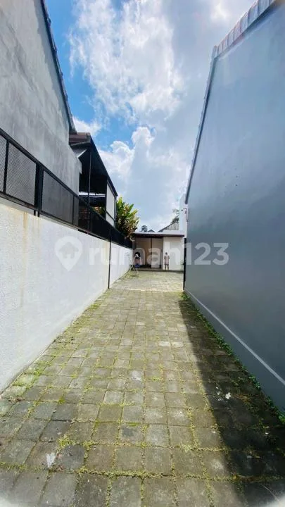 Villa Full Furnished dan Pool Seminyak Badung - Image 2 of 4