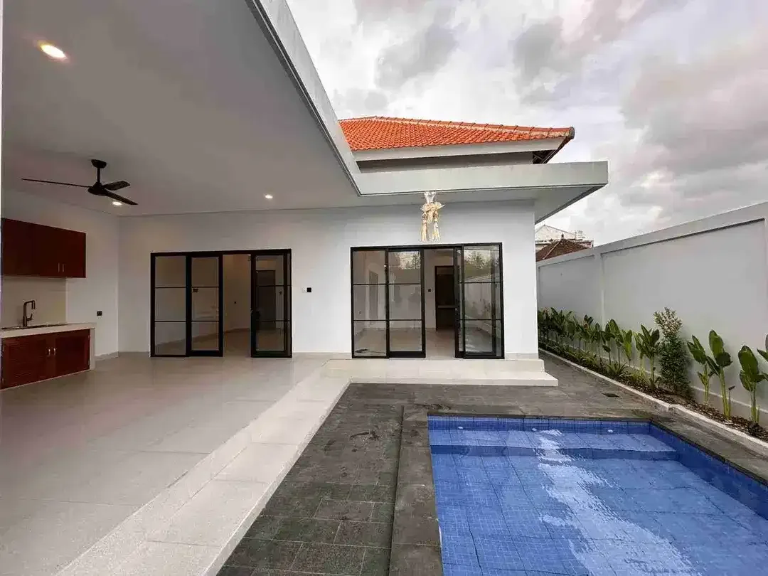 Brand New Villa 3 Bedroom Umalas Unfurnish with Garden - Image 4 of 10