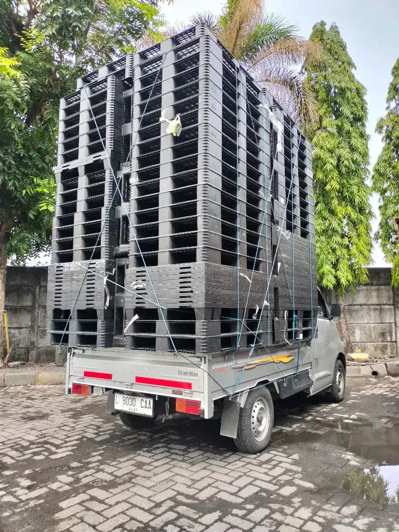 Pallet plastik bekas bagus - Image 8 of 10